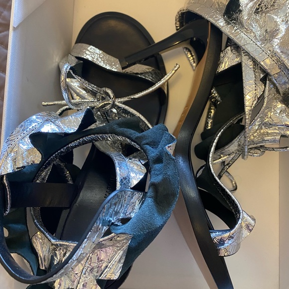 Isabel Marant Ruffle Ansel Leather Heels NWT - Picture 7 of 16